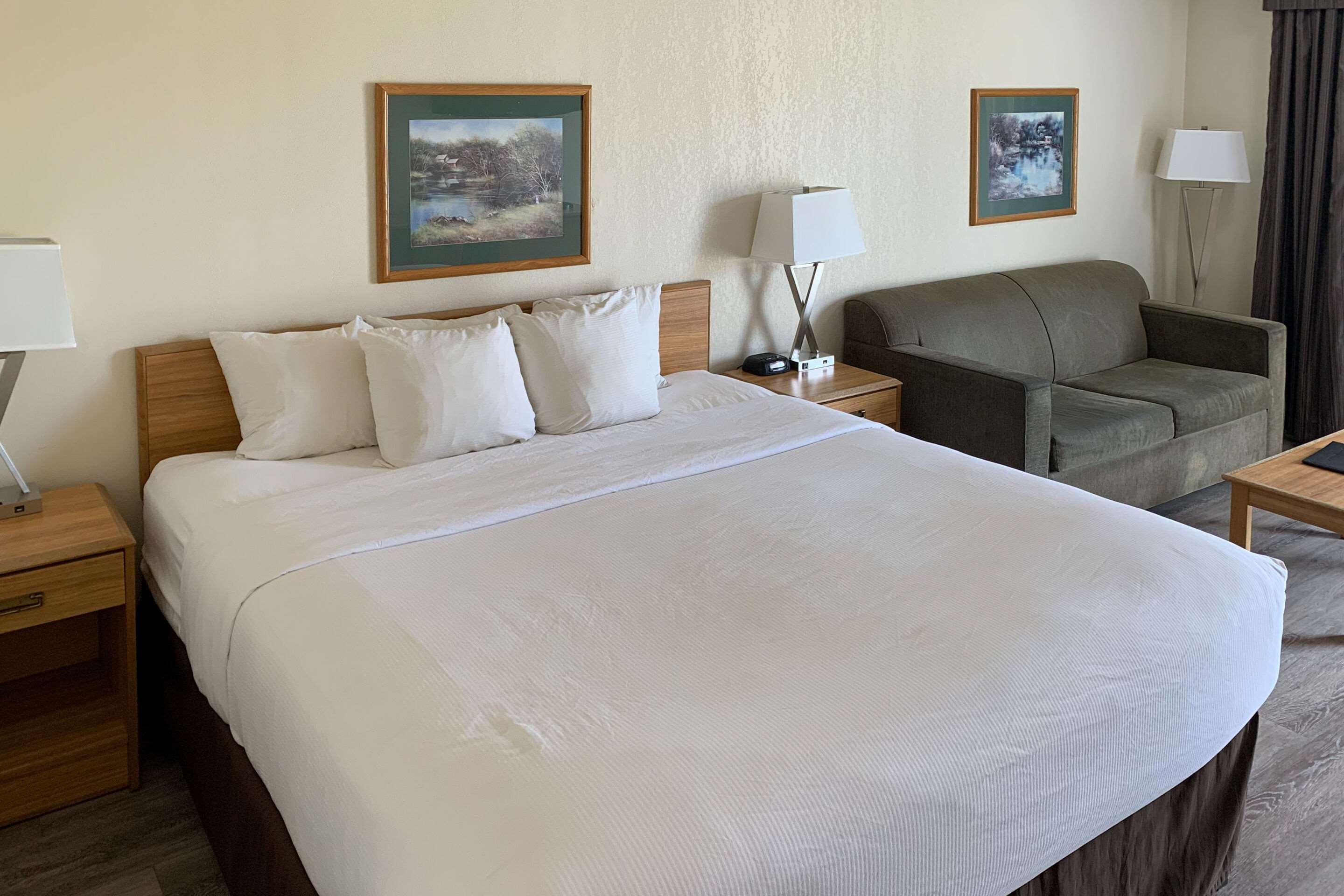 Rodeway Inn アルトゥーナ エクステリア 写真